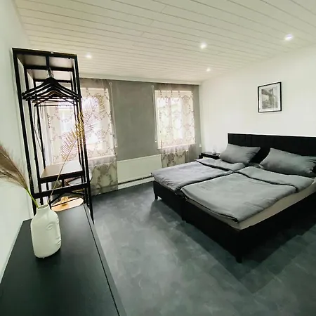 Dmb Ferienwohnung 公寓 *